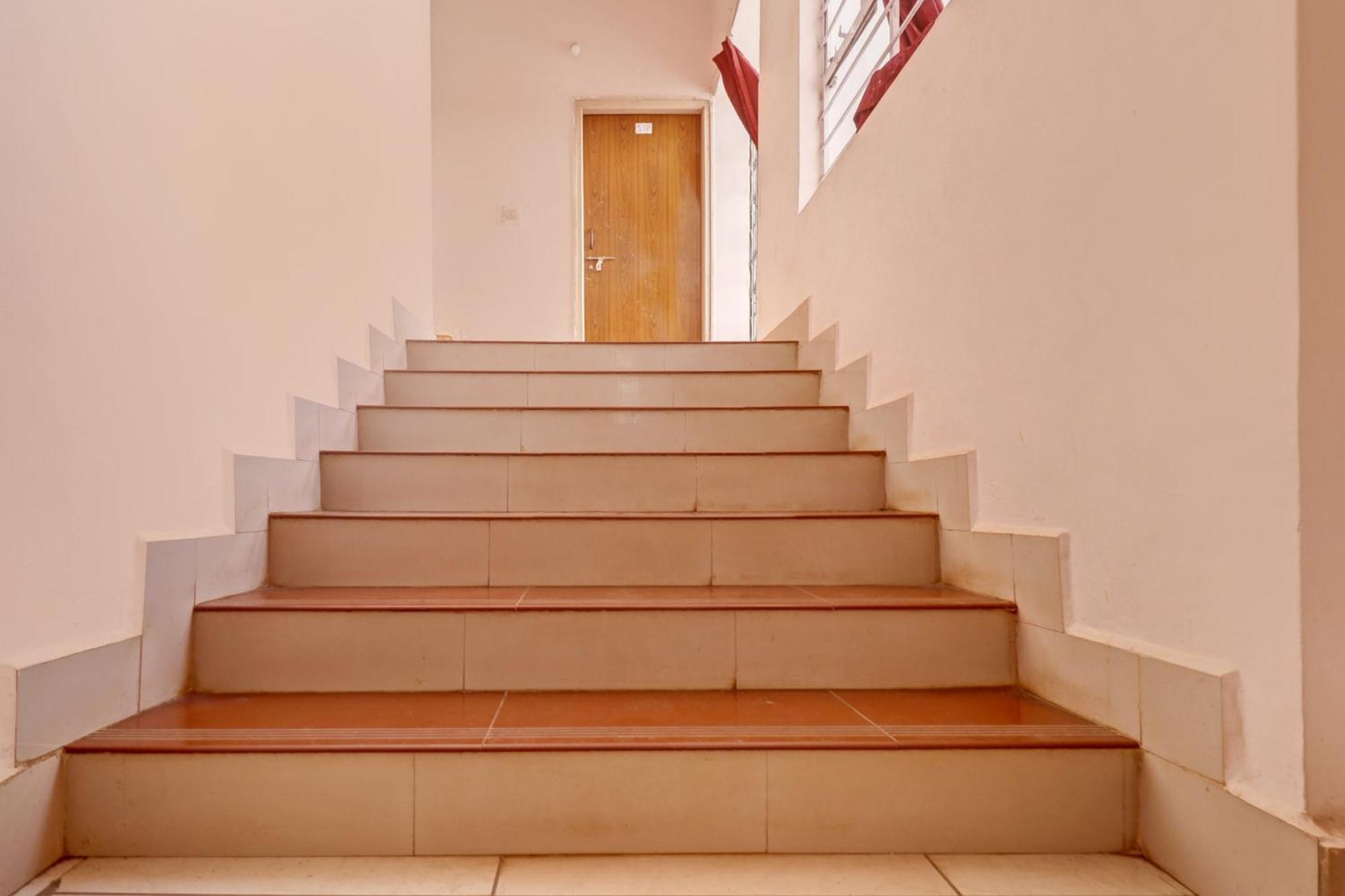 Spot On Ganga Yatri Nivas Hotel Gundlupet Ngoại thất bức ảnh