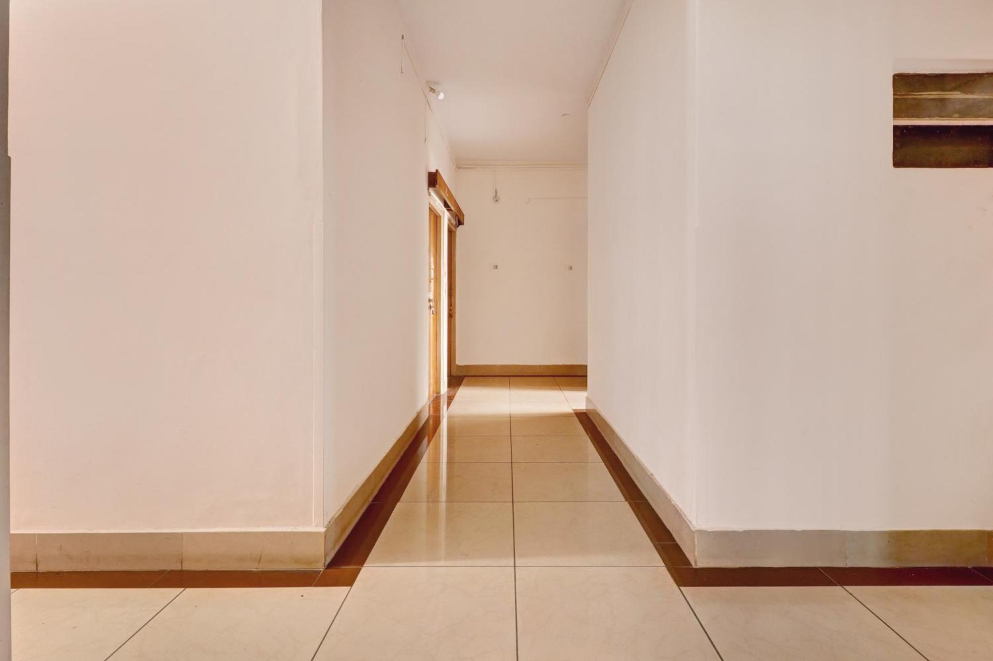 Spot On Ganga Yatri Nivas Hotel Gundlupet Ngoại thất bức ảnh